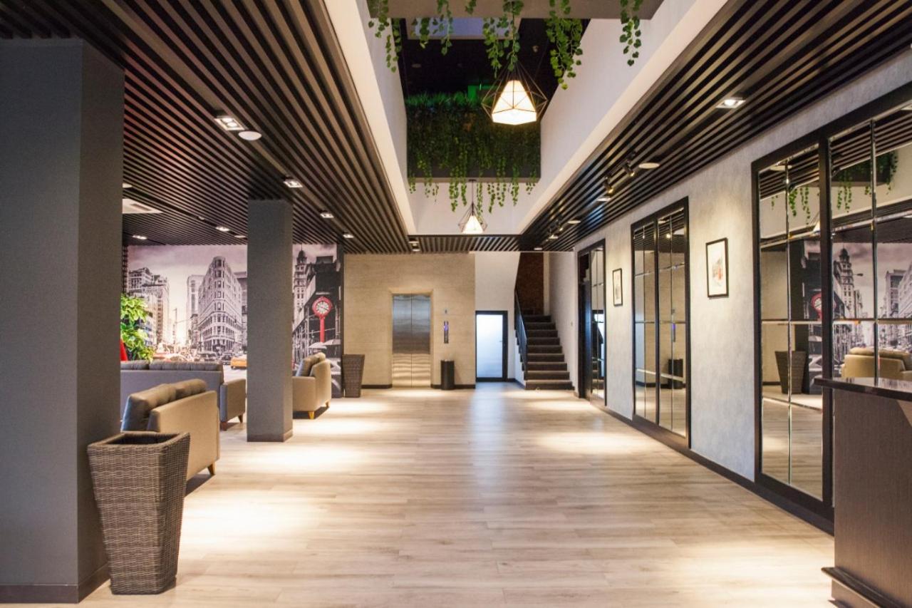 בקאסי Grand Caman Hotel מראה חיצוני תמונה