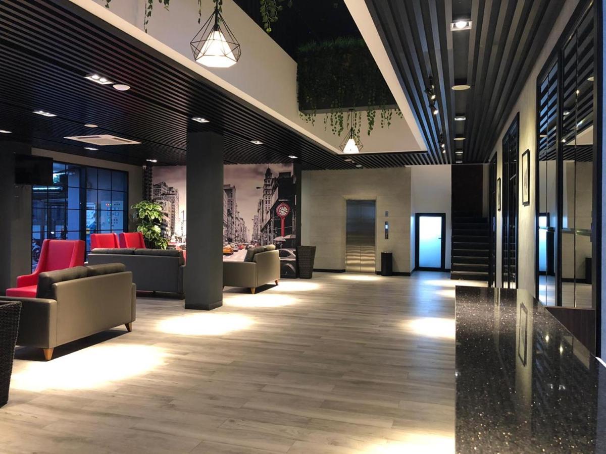 בקאסי Grand Caman Hotel מראה חיצוני תמונה